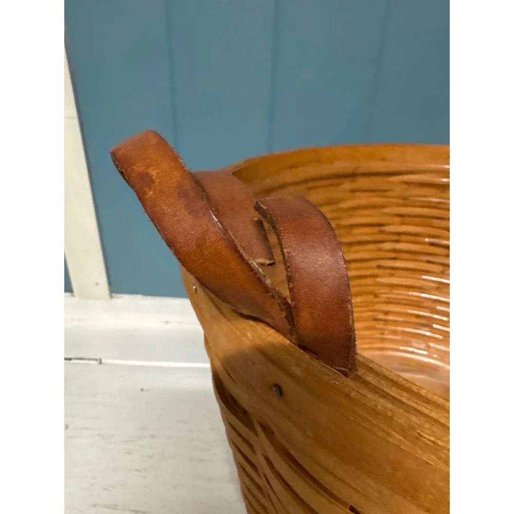 Large‎ Longaberger Baskets Handwoven Hostess Leather Handles Vintage 1995